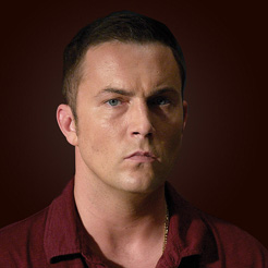 Desmond Harrington as Det. Joseph 'Joey' Quinn in Dexter